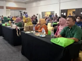 Pelatihan Kapasitas Staf Pemerintah tentang Standar Operating Procedure–Good Agricultural Practice (SOP-GAP) Komoditi Pisang Gapi, Development Integrated Farming System at Upland Areas (Upland Project). Foto: Dok banthayo