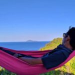 Pulau Diyanumo merupakan perbukitan yang cukup indah yang berada di Kabupaten Gorontalo Utara. Wisata ini sering dijadikan lokasi camping untuk para traveler. Foto: Dok Banthayo.id