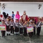 Semangat kemerdekaan dikenalkan sejak dini. Anak-anak PAUD/TK Ar-Rahman Desa Molopatodu tampil ceria dalam karnaval HUT ke-81 RI di Kecamatan Bongomeme. Senin, (17/8). Foto: Dok istimewa.