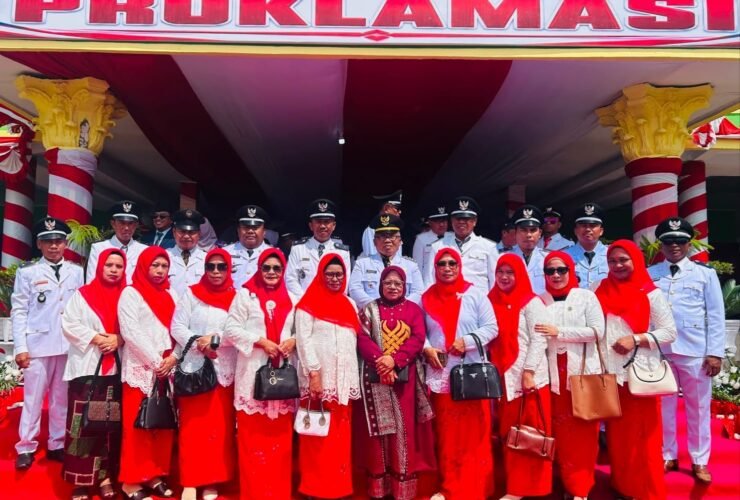 Kemerdekaan harus jadi energi untuk membangun desa. Kades Liyoto Imran Ahyar mengajak masyarakat memperkuat gotong royong, meningkatkan pelayanan, dan mengisi kemerdekaan melalui kerja nyata. Senin, (17/8). Foto: Dok istimewa.