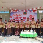 Pemdes Liyoto mengikuti peringatan Hari Pramuka ke-65 tingkat Kecamatan Bongomeme. Kades Imran Ahyar menekankan pentingnya disiplin, gotong royong, kepedulian, dan pengabdian bagi generasi muda. Jumat, (14/8).Foto: Dok istimewa.